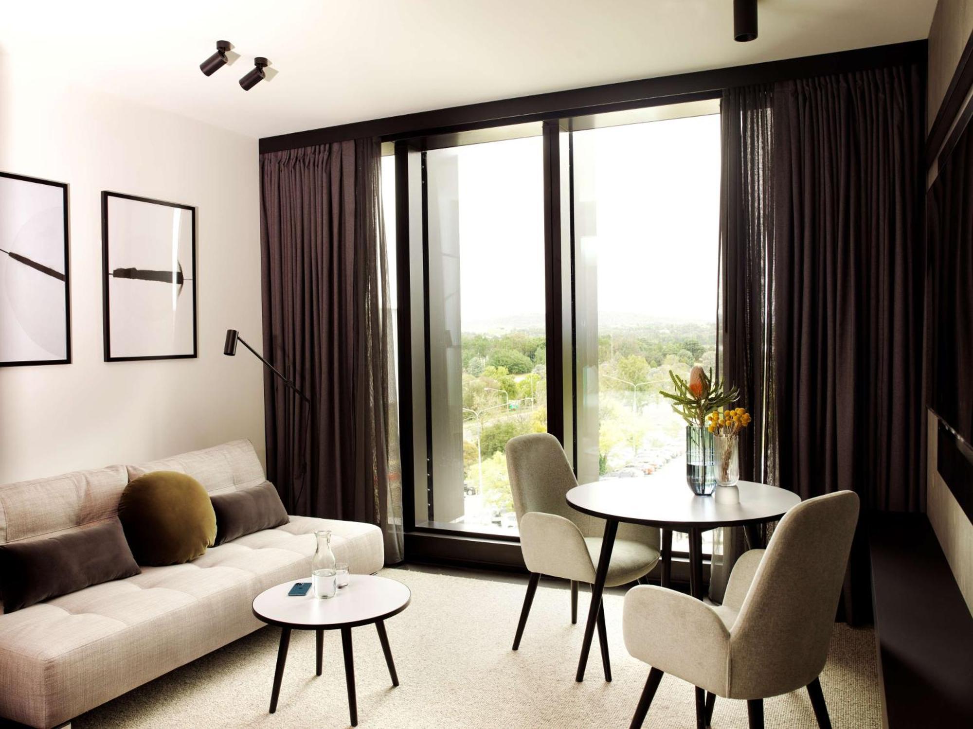 One Bedroom Apartment with Destination A Package - incl. A la carte breakfast credit, grazing box, $25 mini bar credit